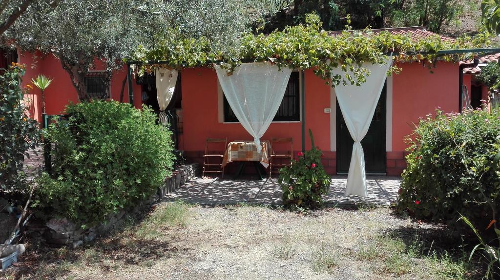 Il Vigneto "Cottage" Gaggi Buitenkant foto